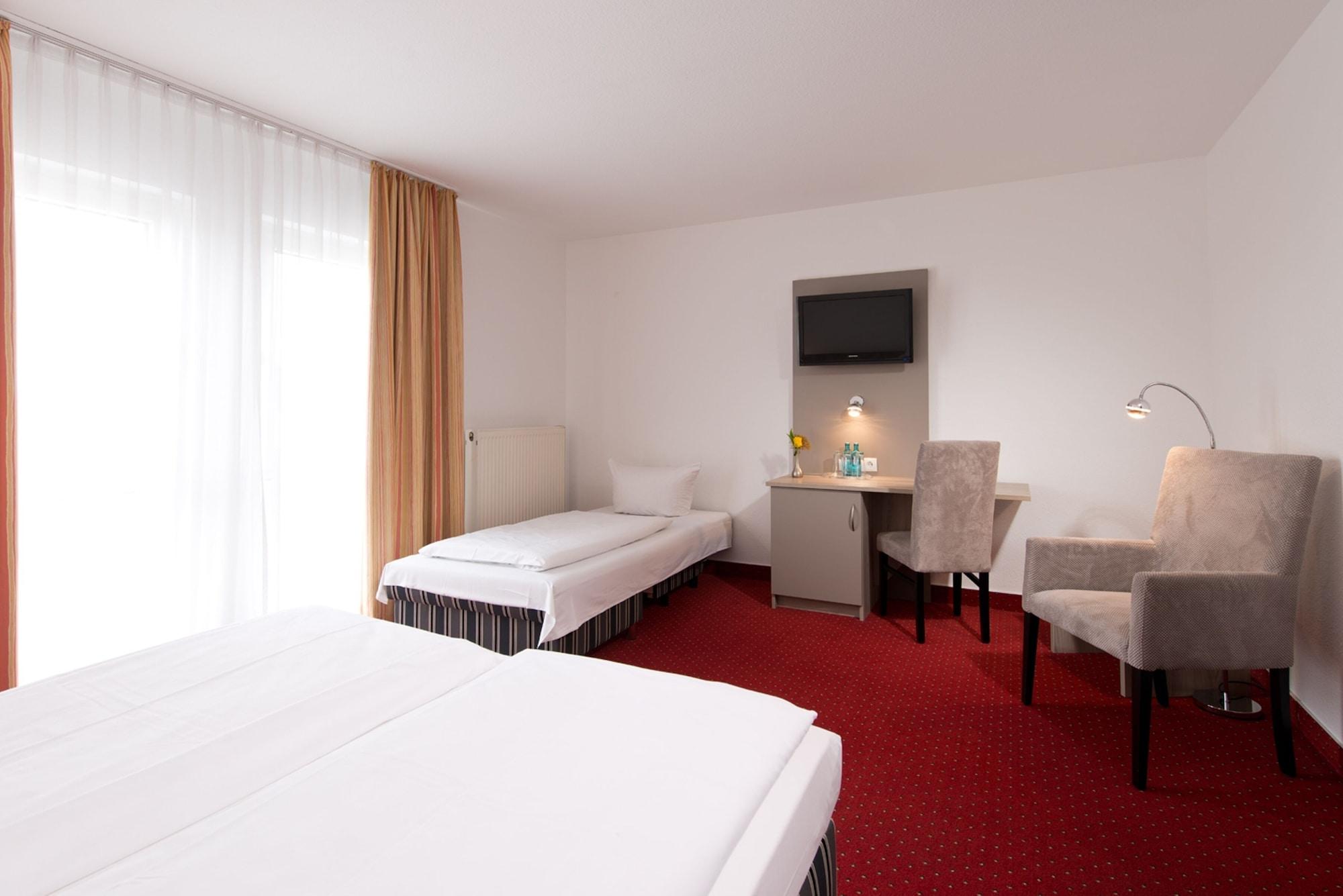 Achat Hotel Frankenthal In Der Pfalz Екстер'єр фото