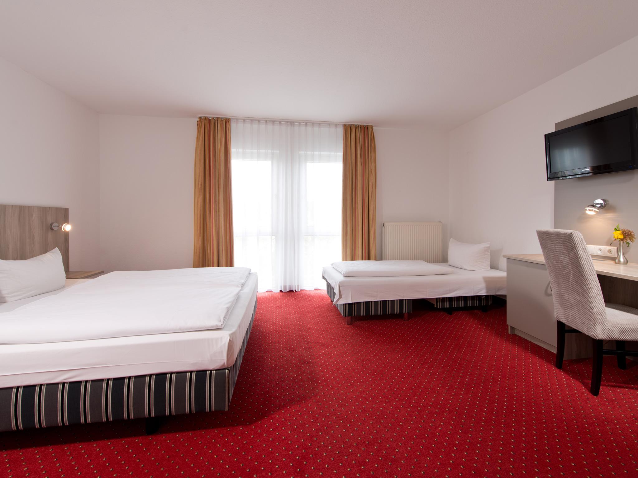 Achat Hotel Frankenthal In Der Pfalz Екстер'єр фото